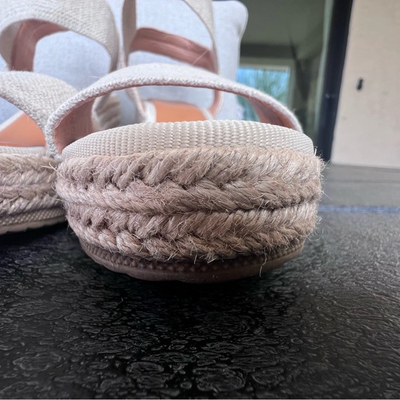 SZ7.5 Mia Cream Brittni Espadrille Wedge Sandals with Wide Straps with elastic. - Picture 10 of 16